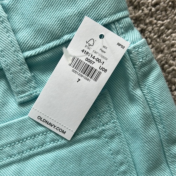 NWT Old Navy girls cut off shorts - Picture 3 of 4